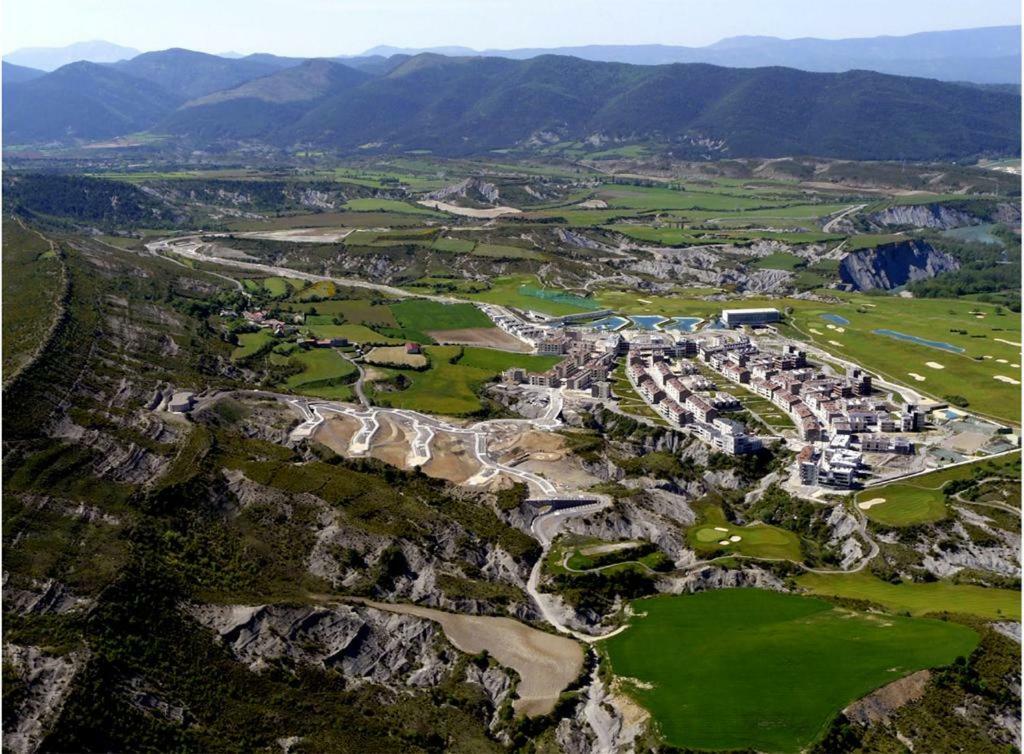 Апартаменти Deluxe Pirineos Сабіньяніго Екстер'єр фото